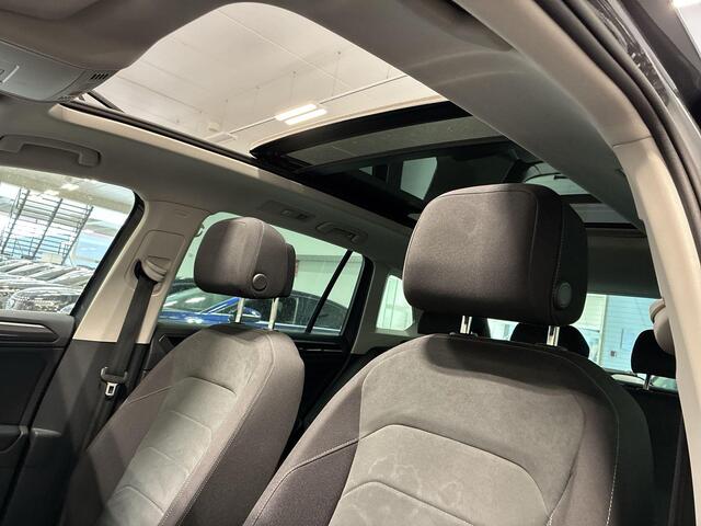 Volkswagen TIGUAN 1.4 TSI 245pk DSG eHybrid Elegance · Panoramadak · Camera · Apple/Android Car Play · P-Sensoren · Dodehoek Detectie · Elek. Achterklep · 18'' Inch ·