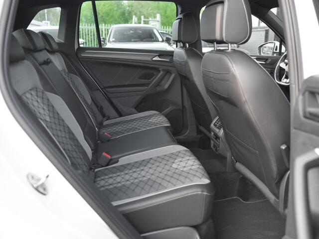 Volkswagen TIGUAN 1.5 TSI R-Line Navi Camra ACC 19 Inch Velgen
