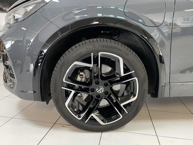 Volkswagen TIGUAN 1.5 eHybrid R-Line Edition 272 PK Full option, pano, trekhaak, headup