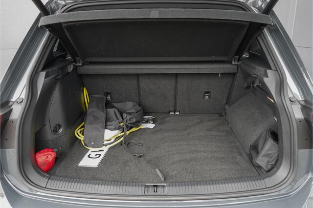 Volkswagen TIGUAN 1.4 TSI eHybrid R-Line Business+ Black Pack Pano Camera 360° ACC 20"
