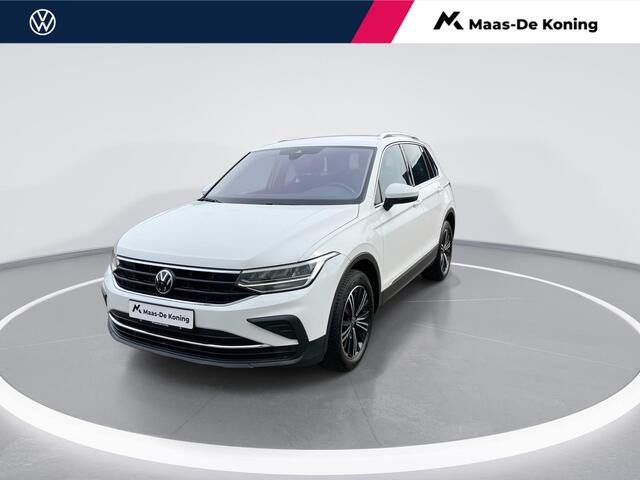 Volkswagen TIGUAN 1.5TSI/150PK Life Business DSG · Navigatie · Apple/Android Car Play · Trekhaak · Camera + Parkeersensoren · Stoelverwarming · 18'' velgen ·