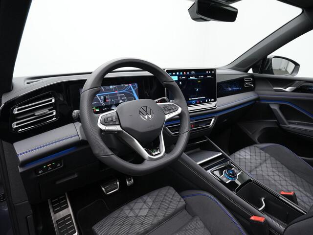 Volkswagen TIGUAN 1.5 eHybrid 272 pk R-Line Edition | Panoramadak | Stuur-/stoelverwarming | Achteruitrijcamera | Adaptive Cruise