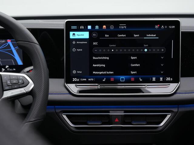 Volkswagen TIGUAN 1.5 eHybrid 272 pk R-Line Edition | Panoramadak | Stuur-/stoelverwarming | Achteruitrijcamera | Adaptive Cruise