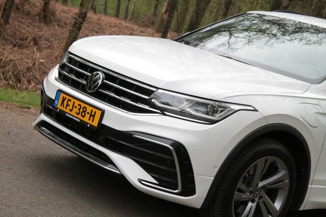 Volkswagen TIGUAN 1.4 TSI eHybrid R-Line Business+ | HUD | Trekhaak | Carplay
