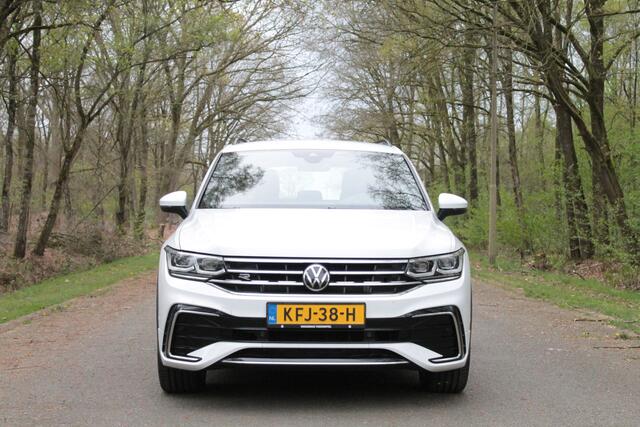 Volkswagen TIGUAN 1.4 TSI eHybrid R-Line Business+ | HUD | Trekhaak | Carplay