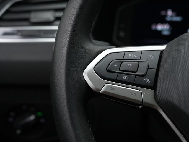 Volkswagen TIGUAN 1.4 TSI eHybrid 245 pk Elegance | Panoramadak | Trekhaak | Discover Pro | Adaptief onderstel | 360 Camera | IQ Light | Stuur-/stoelverwarming