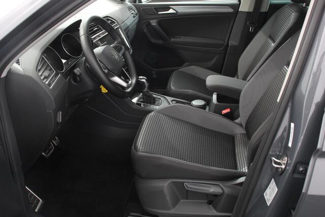 Volkswagen TIGUAN 1.5 TSI DSG Active Navigatie Climate Control Adaptive Cruise Camera Control Led Dab Stoelverwarming Lichtmetalen Velgen