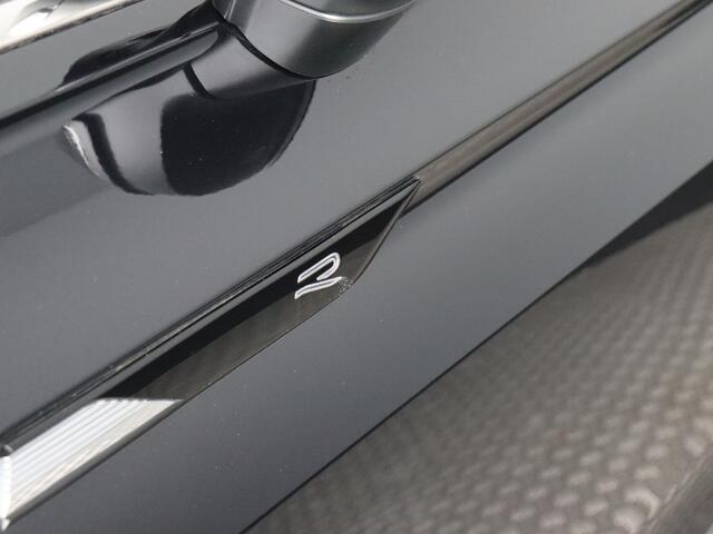 Volkswagen TIGUAN Allspace 1.5 TSI R-Line Business+ (NL-Auto / Elek. Trekhaak / Matrix / Camera / ACC)