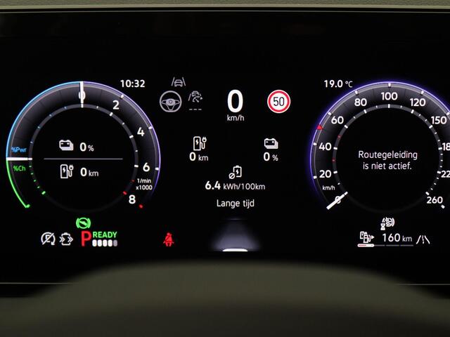 Volkswagen TIGUAN 1.5 eHybrid R-Line Edition 272PK DSG Prijs incl 20" zomerset, Pano-Schuifdak, Trekhaak, Harman Kardon, Black Style, 360gr. Camera, Head-Up Display, Matrix-LED Verlichting, Leder, Memorystoel