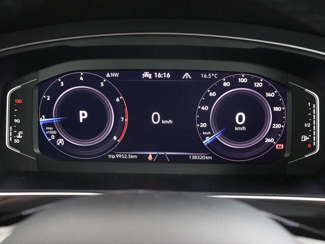 Volkswagen TIGUAN Allspace 1.5 TSI Highline Business R 7p. | Panoramadak! | Trekhaak! | Camera! | ACC!