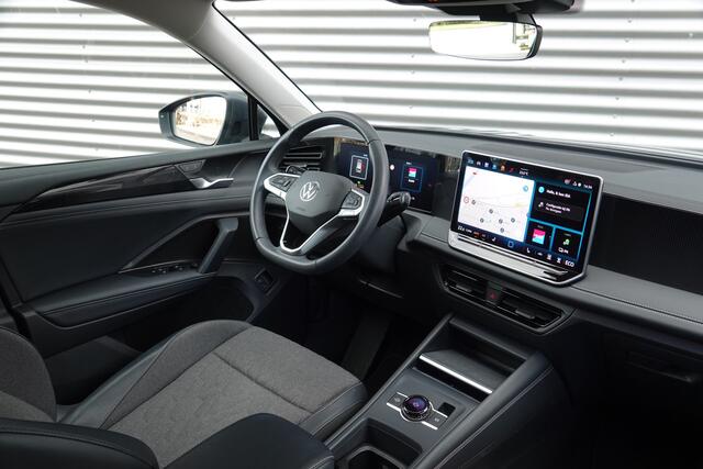 Volkswagen TIGUAN 1.5 eHybrid Life Edition | ACC | Stuur/Stoelverw. | Camera | IQ |