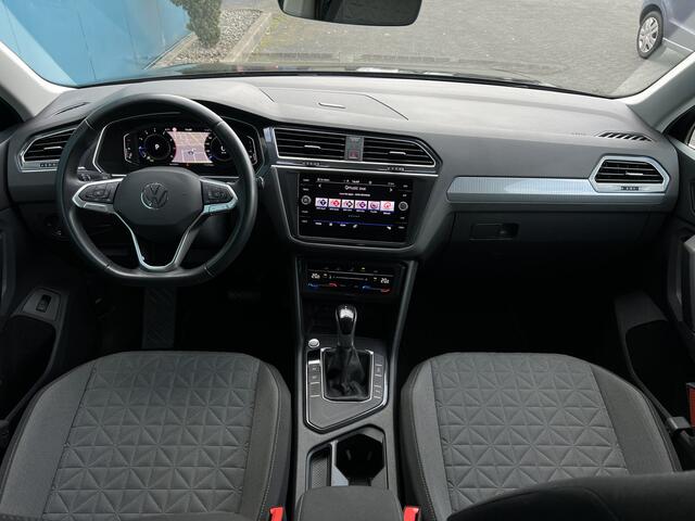 Volkswagen TIGUAN 1.5 TSI 150 PK DSG AUT. Life Business CARPLAY | ADAPT.CRUISE | ELEK.A.KLEP | DIGI.DASHB | NAV | LED | PDC | LMV 1'EIG