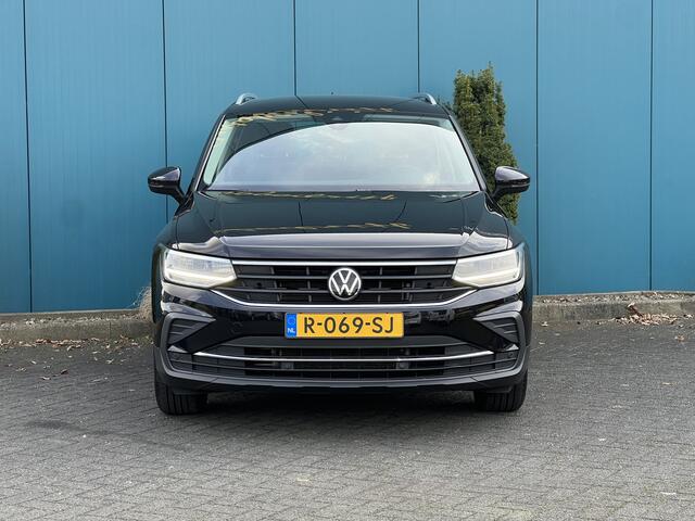 Volkswagen TIGUAN 1.5 TSI 150 PK DSG AUT. Life Business CARPLAY | ADAPT.CRUISE | ELEK.A.KLEP | DIGI.DASHB | NAV | LED | PDC | LMV 1'EIG