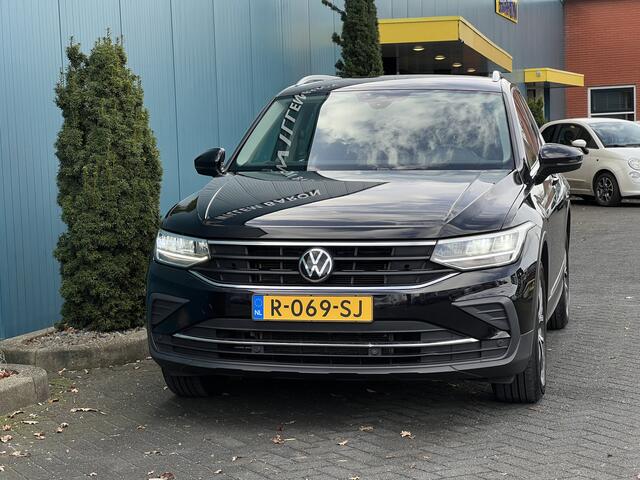 Volkswagen TIGUAN 1.5 TSI 150 PK DSG AUT. Life Business CARPLAY | ADAPT.CRUISE | ELEK.A.KLEP | DIGI.DASHB | NAV | LED | PDC | LMV 1'EIG