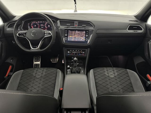 Volkswagen TIGUAN 1.5 TSI R-Line Business+ Black Style | Pano | Sfeer | Virtual | Adap. Cruise | IQ Lights | Trekhaak | Carplay