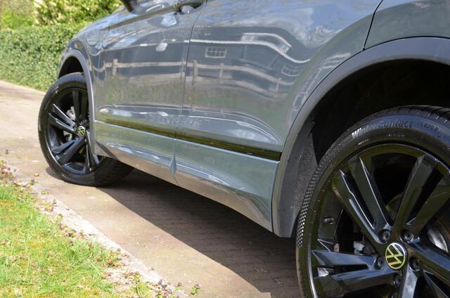 Volkswagen TIGUAN 1.4 TSI eHybrid R-Line Business+ Automaat/Navi/Pdc/Ecc/Achteruitrijcamera/Panoramadak/Stoelverwarming/Virtueel dashboard/Privacy-Glass/Cr-Controle/19-Inc Lmv/Cruise control adaptief met Stop&Go/Koplampverlichting LED Matrix