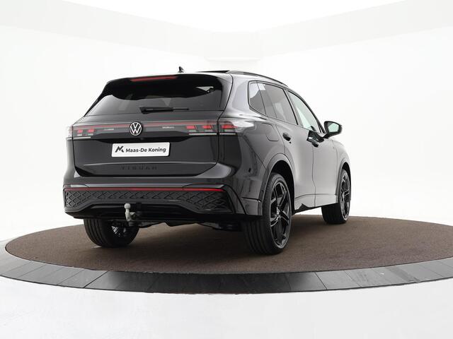 Volkswagen TIGUAN R-Line Edition 1.5 eHybrid 204 PK 6 versn. DSG · Black Style Pakket · Panoramaschuif-kanteldak · Trekhaak inklapbaar, met elektrische ontgrendeling, incl. aanhangermanoeuvreerhulp Trailer Assist ·