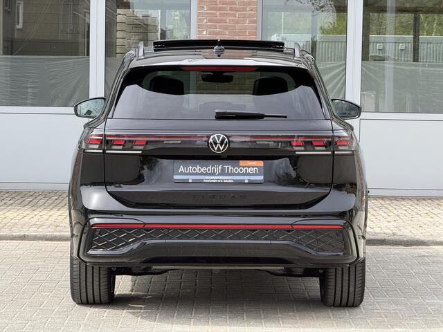 Volkswagen TIGUAN 1.5 eHybrid R-Line Edition 272pk Leer | H&K | HUD | Trekhaak