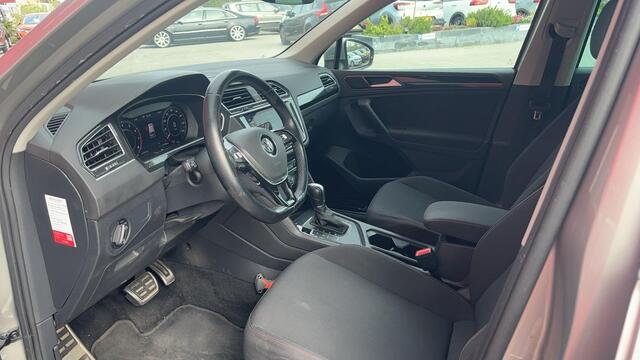 Volkswagen TIGUAN 1.4 TSI ACT Comfortline AUTOMAAT / TREKHAAK / CARPLAY / STOELVERW / NAVI / CLIMA / PDC / BLUETOOTH / ACC