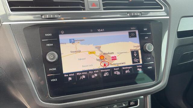 Volkswagen TIGUAN 1.4 TSI ACT Comfortline AUTOMAAT / TREKHAAK / CARPLAY / STOELVERW / NAVI / CLIMA / PDC / BLUETOOTH / ACC