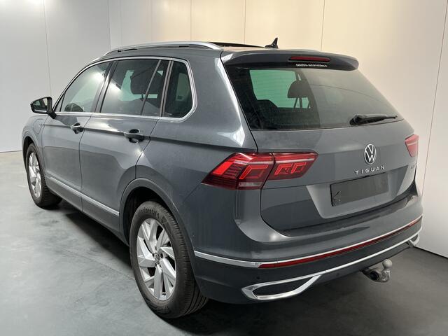 Volkswagen TIGUAN 1.4 TSI eHybrid Elegance / AUTOMAAT/ 245PK/ PANO/ TREKHAAK/ PARK.SENSOR.V+A/ CAMERA/ ELEK.ACHTERKLEP/ ACC/ APP-CONNECT/ DODEHOEK/ KEYLESS/ DIGITAL DASH/ NAVI/ CLIMA/ DAB/ LED/ 18'' LMV