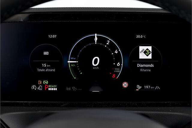 Volkswagen TIGUAN 1.5 eHybrid 204 PK Life | Elek. Trekhaak | Dig. Cockpit | Adapt. Cruise | Stoel-+stuurverw. | PDC | Camera | App. Connect | ECC | LM 18" | 8309