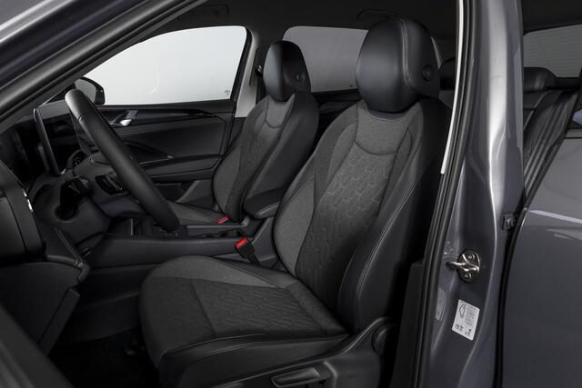 Volkswagen TIGUAN 1.5 eHybrid 204 PK Life | Elek. Trekhaak | Dig. Cockpit | Adapt. Cruise | Stoel-+stuurverw. | PDC | Camera | App. Connect | ECC | LM 18" | 8311