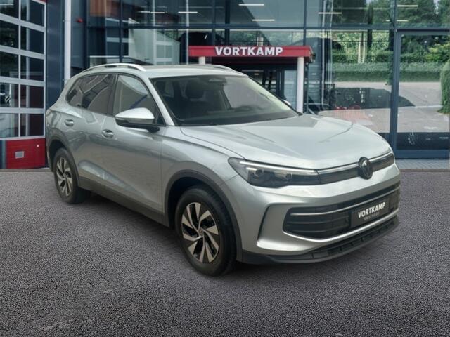 Volkswagen TIGUAN 1.5 eTSI LIFE TREKHAAK/ELEK-KLEP/CAMERA/ACC/STOEL+STUURVERW/CARPLAY