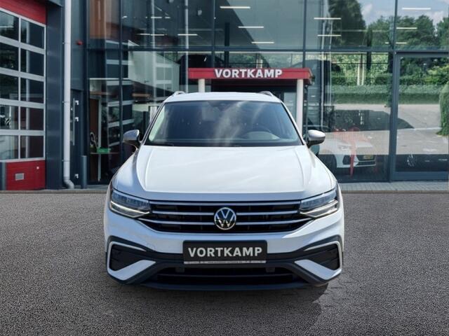 Volkswagen TIGUAN 1.5 TSI LIFE ELEK-KLEP/PDC/ACC/STOEL+STUURVERW/NAVI