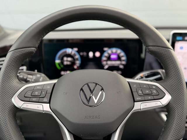 Volkswagen TIGUAN 1.5 eHybrid R-Line Edition 272PK | Panorama dak | Sfeerverlichting | Leder | Massage | 360° |