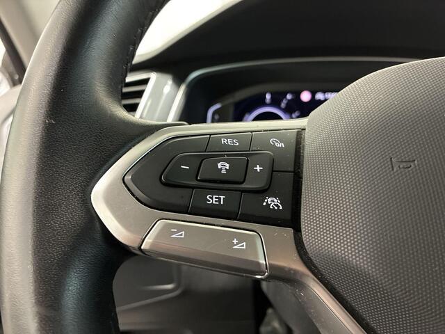 Volkswagen TIGUAN 1.4 TSI eHybrid Elegance · Camera · Apple/Android Car Play · Dodehoek Detectie · Wegklapbare Trekhaak · 18'' Inch · Stuur & Stoelverwarming ·