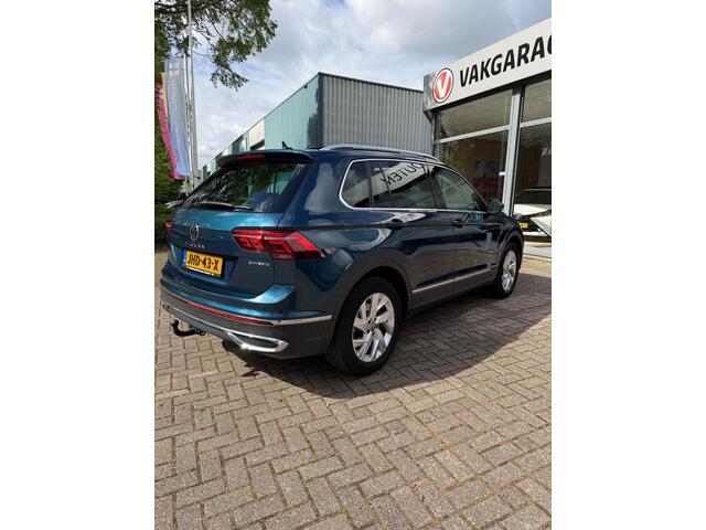 Volkswagen TIGUAN 1.4 TSI eHybrid Elegance Business+