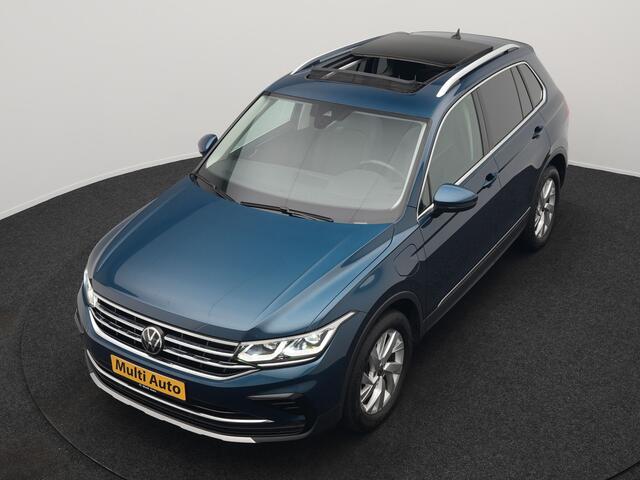 Volkswagen TIGUAN 1.4 TSI eHybrid Elegance PHEV 245pk | Panodak | Camera | IQ Light | Adaptive Cruise | Alcantara Sportstoelen Verwarmd | Apple Carplay | Sfeerverlichting | Stuur Verwarmd | Navigatie | Virtual | DAB | Plug In Hybrid
