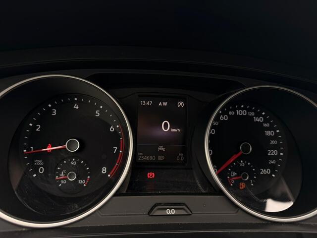 Volkswagen TIGUAN 1.5 TSI LIFE CRUISE, NAVI, PDC