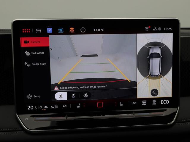 Volkswagen TIGUAN 1.5 eHybrid Life 204 Pk Stoel/Stuur Verwarming | 360° Camera | Adaptive Cruise | Trekhaak | Carplay | 18 Inch | 155 Km !!