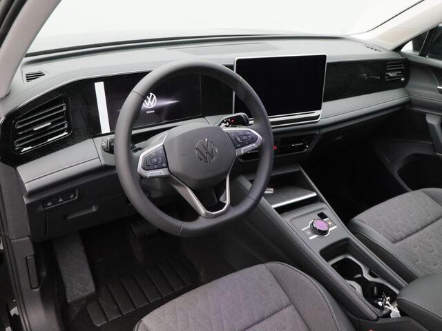 Volkswagen TIGUAN 1.5 eHybrid Life 204 Pk Stoel/Stuur Verwarming | 360° Camera | Adaptive Cruise | Trekhaak | Carplay | 18 Inch | 155 Km !!