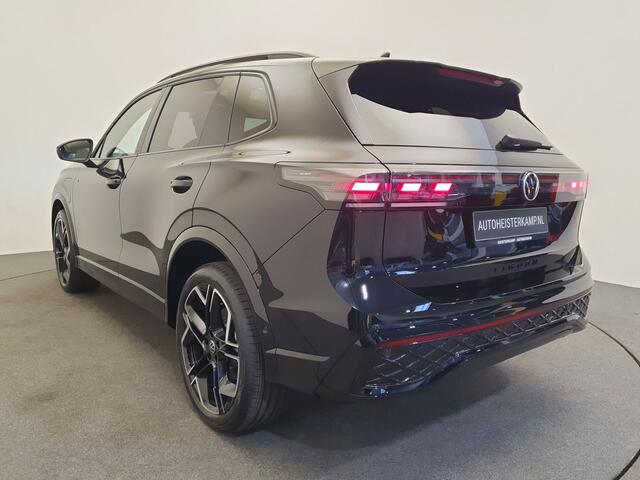 Volkswagen TIGUAN 1.5 eHybrid 272pk DSG/AUT R-Line Wegklapbare trekhaak, Panoramadak, Harman/Kardon, Leder