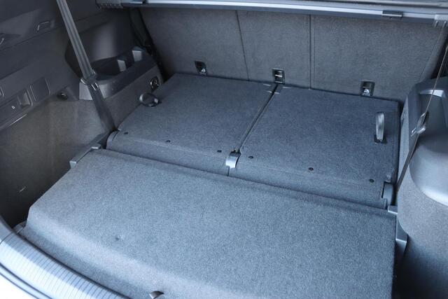 Volkswagen TIGUAN Allspace 1.5 TSI R-Line Business+ 7p. 150pk | 360 Camera | Pano | Trekhaak