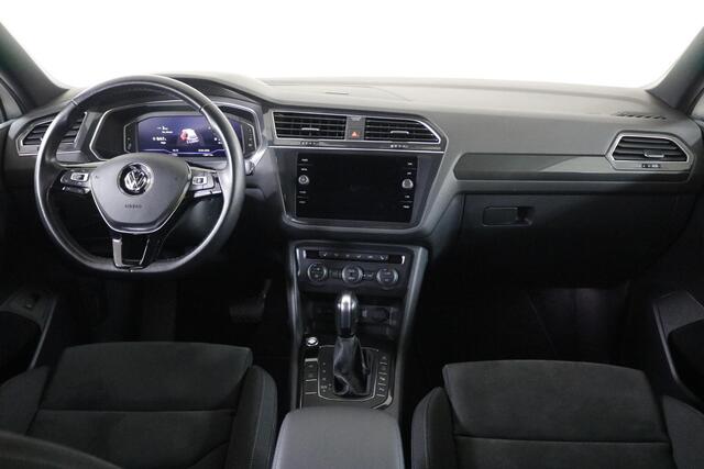 Volkswagen TIGUAN Allspace 1.5 TSI Highline Business R-Line Nieuwe All-Seasons | Climate | LED | Adaptive Cruise | Carplay | Mooie auto!