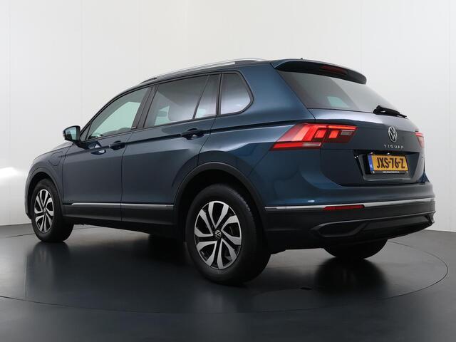 Volkswagen TIGUAN 1.4 TSI eHybrid PHEV DIRECT LEVERBAAR | RECENT ONDERHOUD UITGEVOERD | 360 CAMERA ZICHT | STOEL- EN STUURWIELVERWARMING | PANORAMADAK | INCLUSIEF 12 MAANDEN BOVAG-GARANTIE