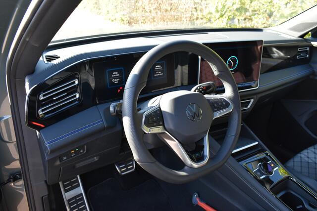 Volkswagen TIGUAN 1.5 eHybrid R-Line, BLACK ED. TREKH. PANO.