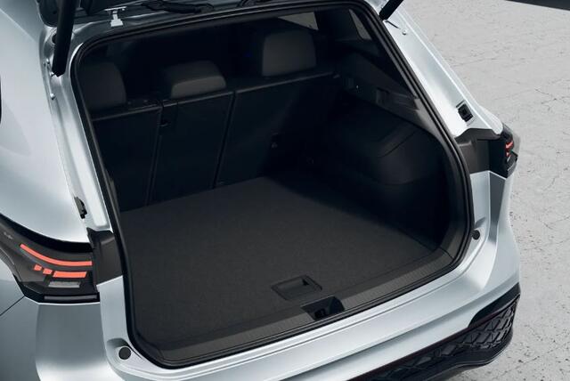 Volkswagen TIGUAN 1.5 eHybrid R-Line Edition !!!Profiteer ook van ¤ 5.000,- inruilpremie!!