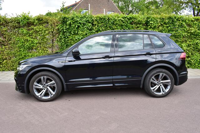 Volkswagen TIGUAN 1.5 TSI R-Line '21 LEER, PANO, BLACKLINE, ACC, TREKH.
