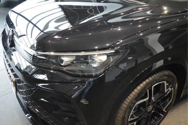 Volkswagen TIGUAN 2.0 TDI 3X R-LINE Black Style camera cruise 20 inch 150 pk !!