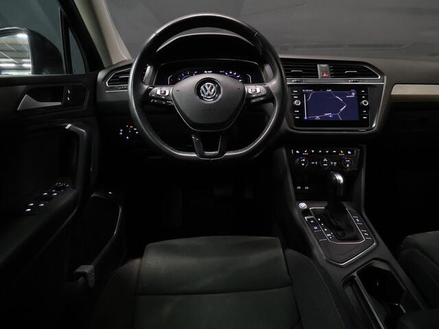 Volkswagen TIGUAN Allspace 1.5 TSI Comfortline Business [SCHUIFDAK, APPLE CARPLAY, ANDROID AUTO, VIRTUAL COCKPIT, MASSAGE STOEL, VELOURS BEKLEDING, STOELVERWARMING, PARKEERSENSOR VOOR+ACHTER, NIEUWSTAAT]
