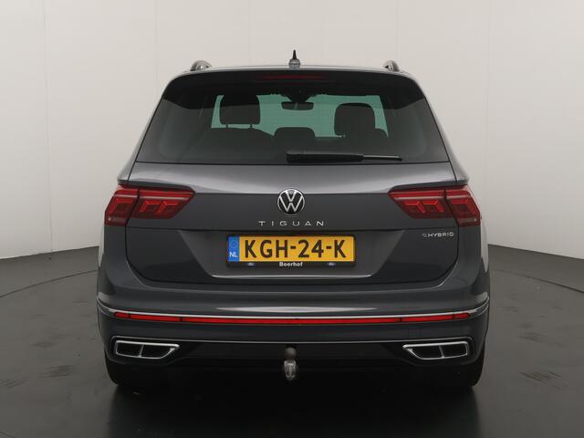 Volkswagen TIGUAN 1.4 TSI eHybrid 204 pk R-Line Business+ | Trekhaak | Leder | IQ-LED | Adapt. cruise | El. verst. stoel + geh | 100% dealer onderh. | El. a. klep