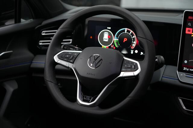 Volkswagen TIGUAN 1.5 eHybrid R-Line Edition 204pk Panoramadak/Trekhaak/360Camera