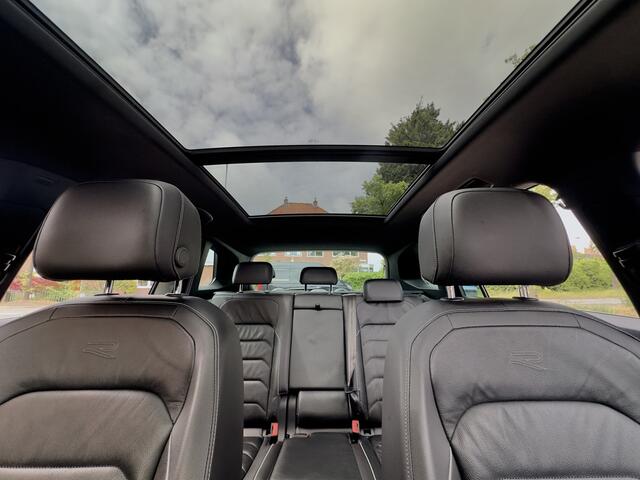 Volkswagen TIGUAN 1.5 TSI AUT7 3X R-LINE PANODAK VOL-LEDER 20 INCH-LMV NAVI CAMERA DIGI-DASH APPLE-CARPLAY LED PDC