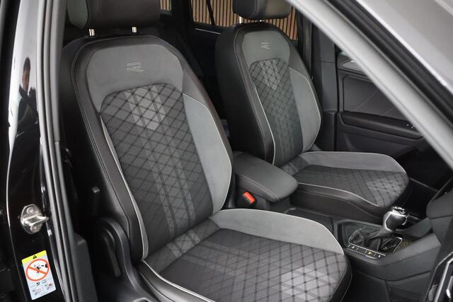Volkswagen TIGUAN 1.4 TSI 245pk eHybrid R-Line Business Black Style Trekhaak Panoramadak Stoelverwarming Virtual Cockpit