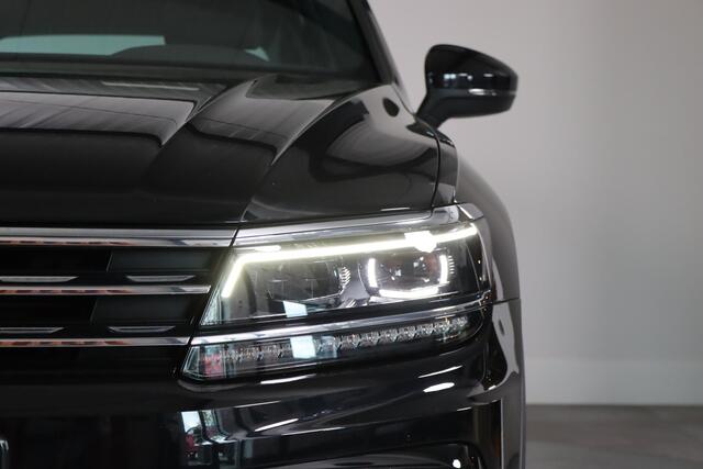 Volkswagen TIGUAN 1.5 TSI R-line Panoramadak, Camera, LED, Keyless, ACC, Massage